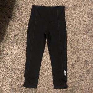 Lorna Jane Capri Leggings